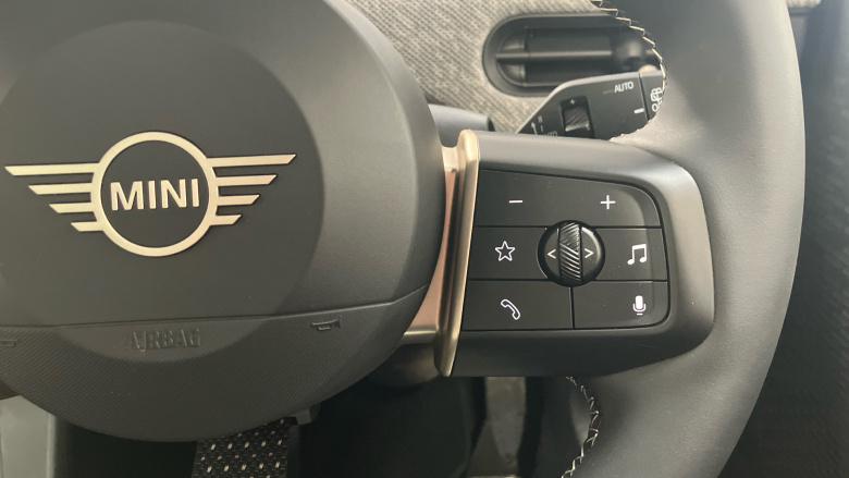 MINI Cooper 2.0 S Exclusive 3dr Auto Petrol Hatchback